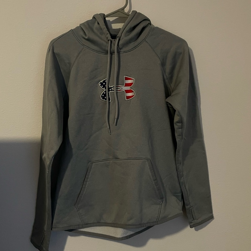 Nike sweatshirt